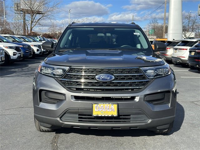 Certified 2022 Ford Explorer XLT image 2