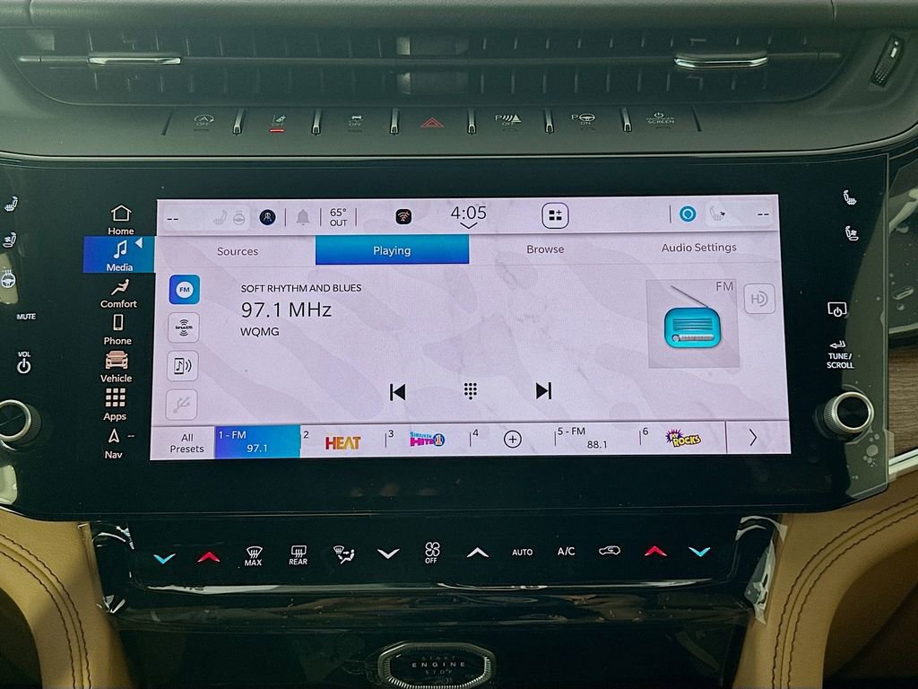 New 2026 Jeep Grand Cherokee Summit AWD/4WD image 13