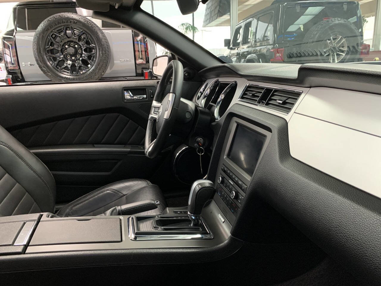 Used 2014 Ford Mustang GT w/ Electronics Package image 11