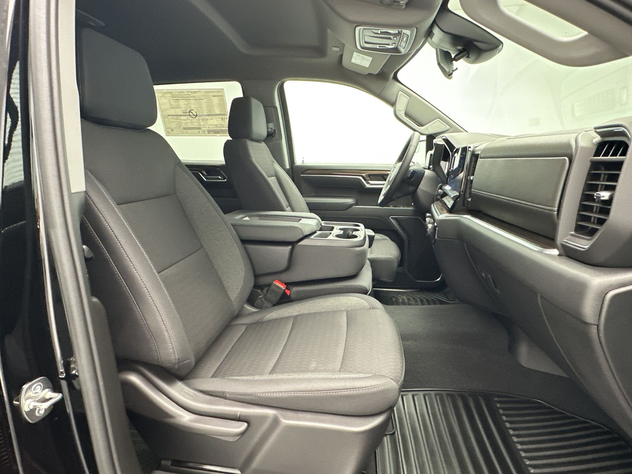 New 2026 Chevrolet Silverado 1500 LT AWD/4WD image 24