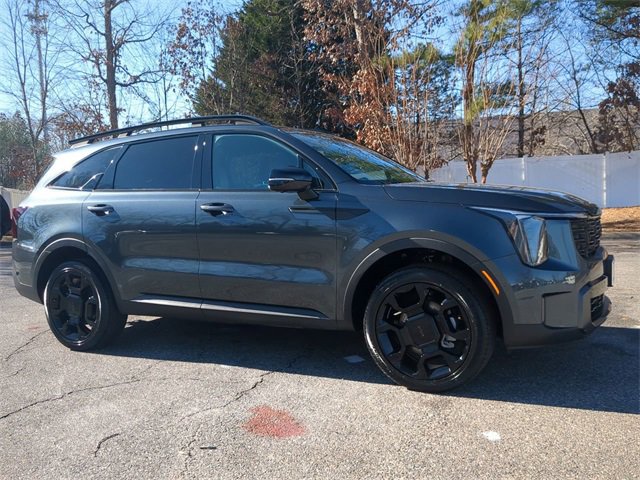 Used 2025 Kia Sorento SX Prestige w/ Olive Brown Leather Package image 2
