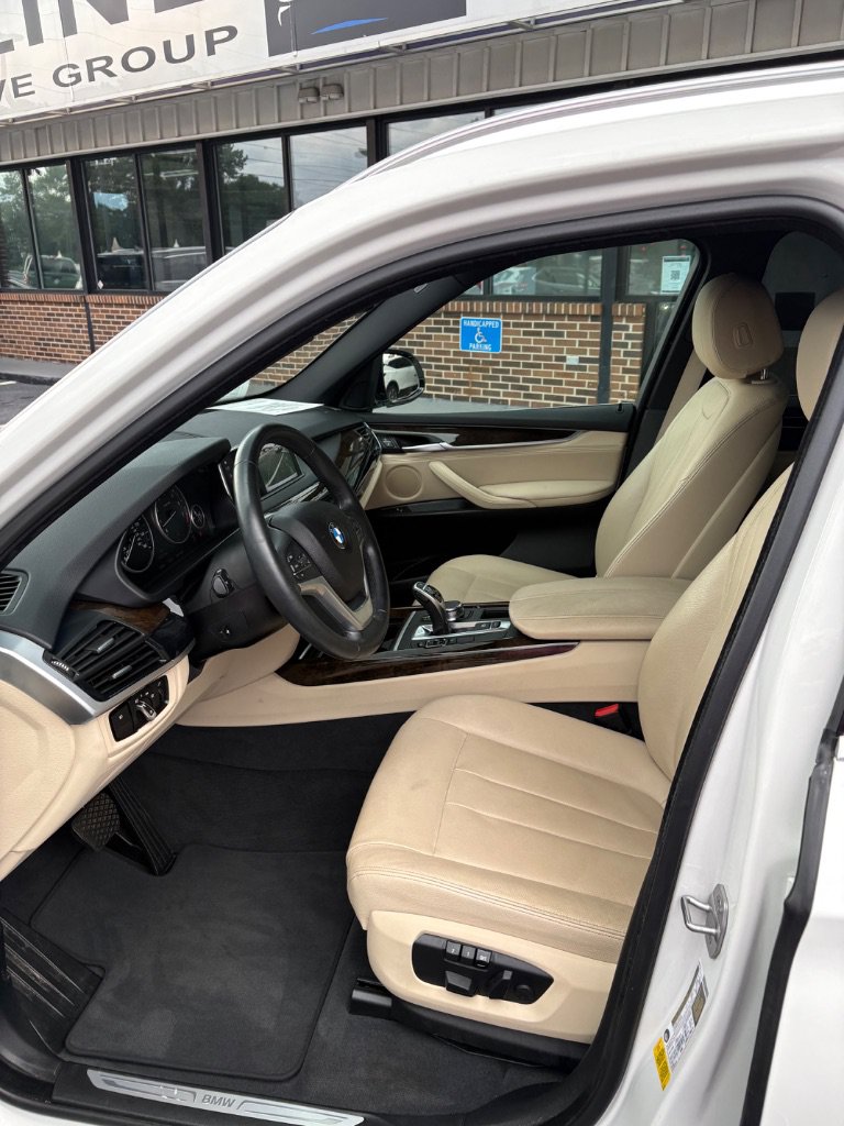 Used 2018 BMW X5 sDrive35i RWD image 22