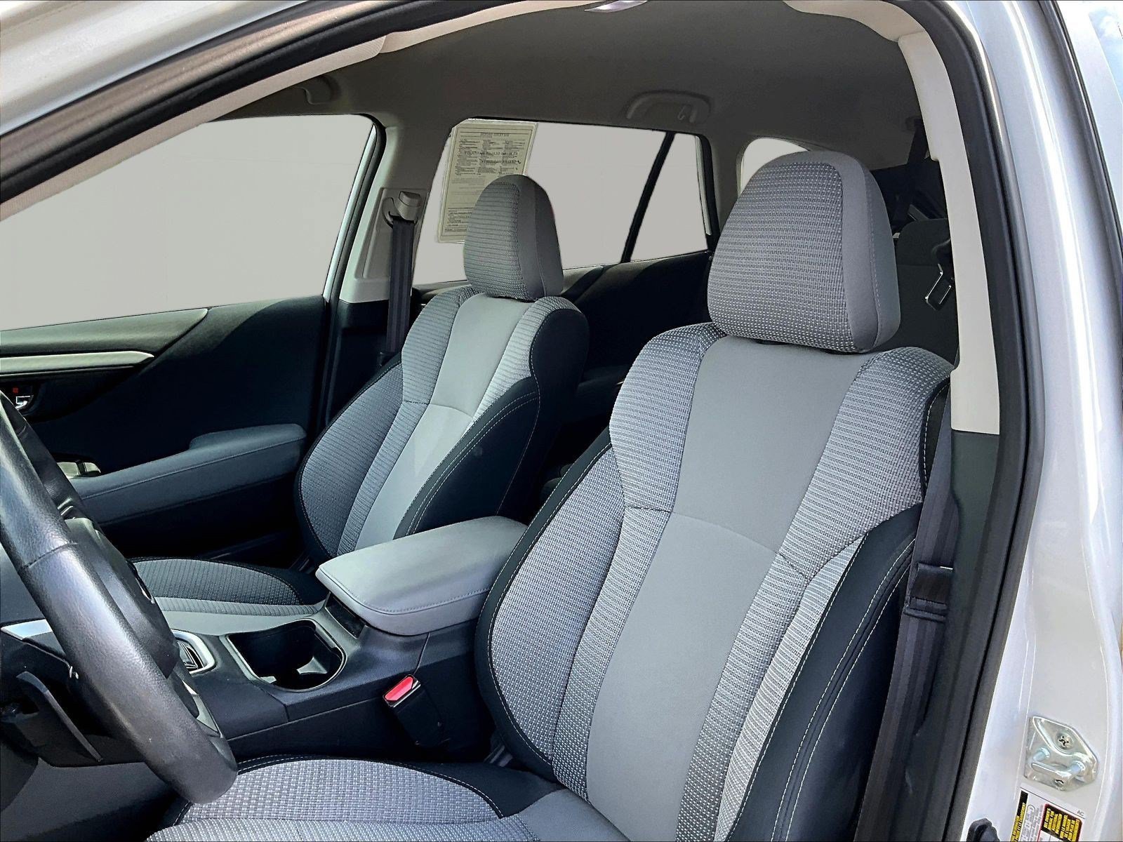 Used 2024 Subaru Outback Premium AWD/4WD image 21