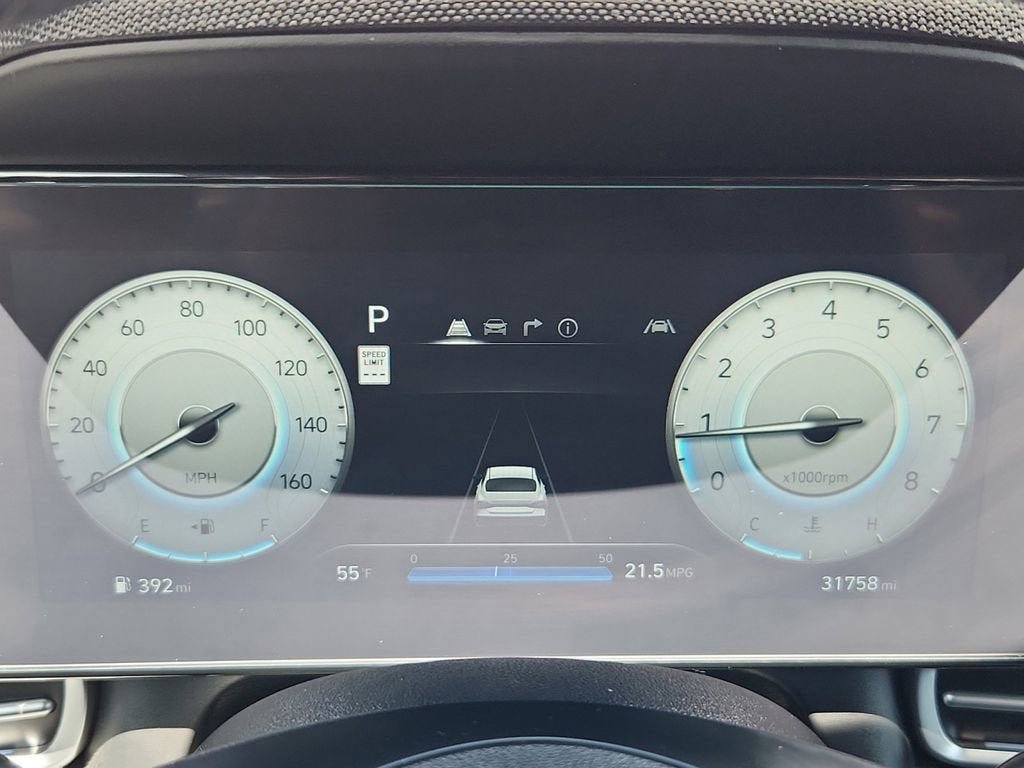Used 2025 Hyundai Elantra Limited FWD image 24