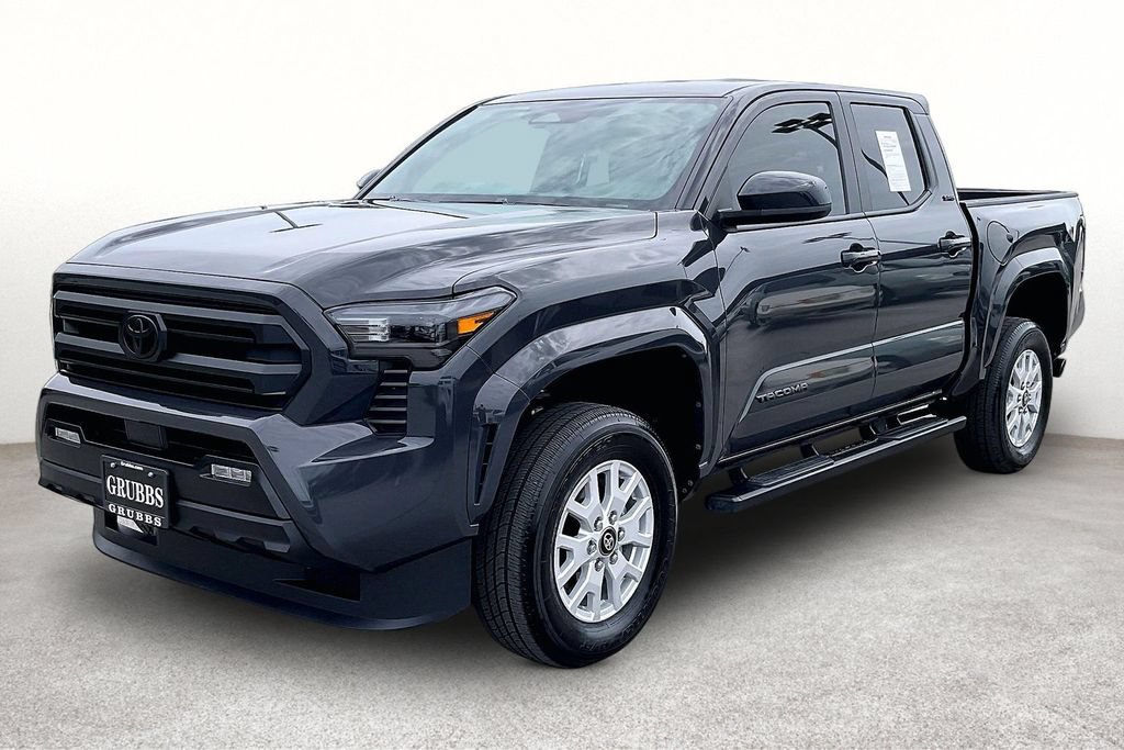 Used 2025 Toyota Tacoma SR5 RWD image 13