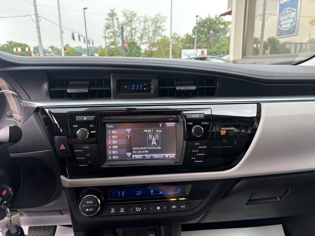 Used 2016 Toyota Corolla LE FWD image 26