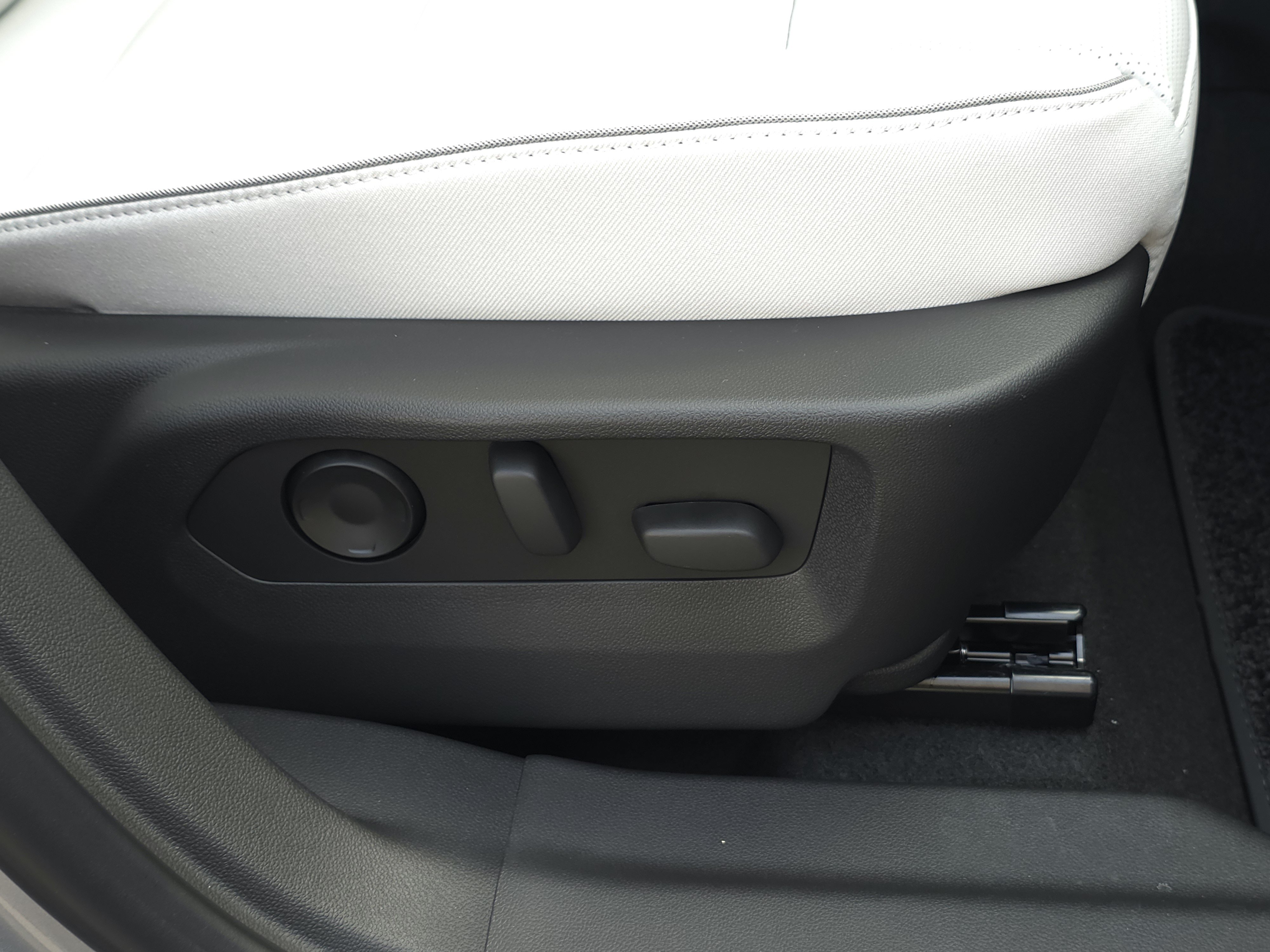 New 2026 Buick Envision Avenir AWD/4WD image 39