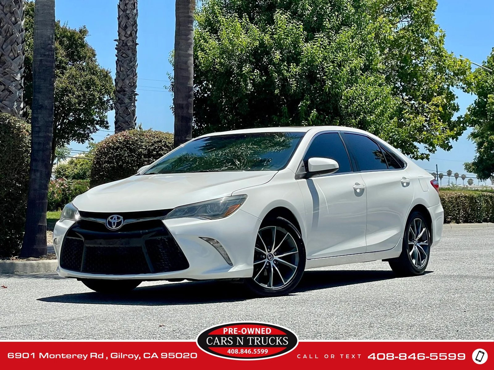 Used 2017 Toyota Camry XSE FWD image 23