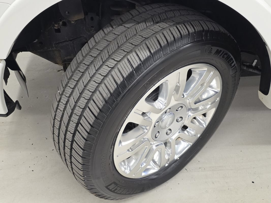Used 2013 Ford F150 Platinum AWD/4WD image 36
