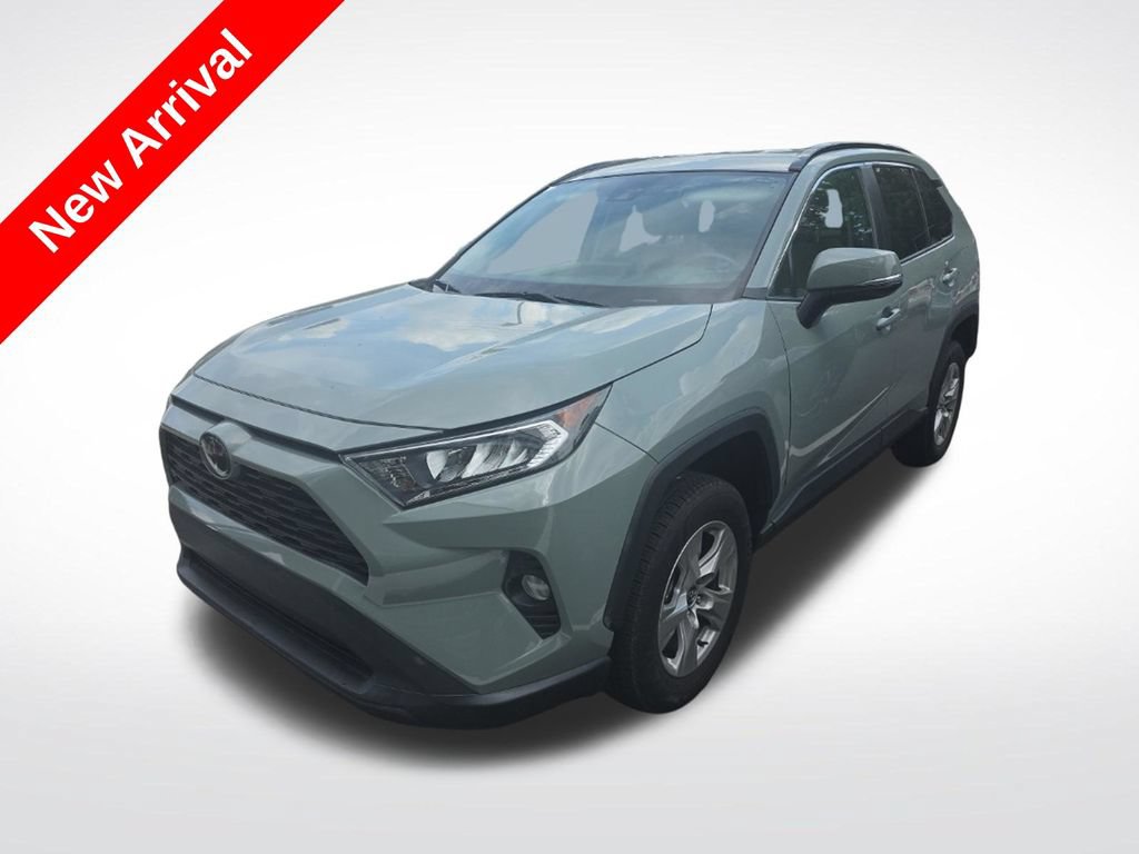Used 2021 Toyota RAV4 XLE FWD image 1