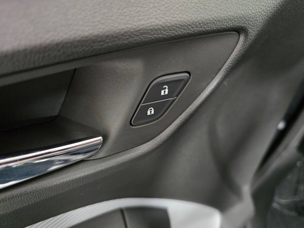 New 2027 Chevrolet Bolt LT w/ Comfort Package FWD image 26