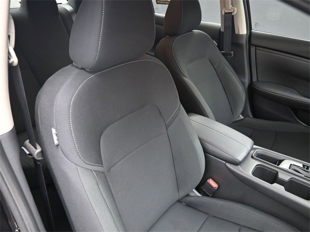 Used 2025 Nissan Sentra S image 37