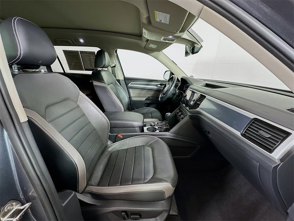 Used 2021 Volkswagen Atlas SEL Premium image 30