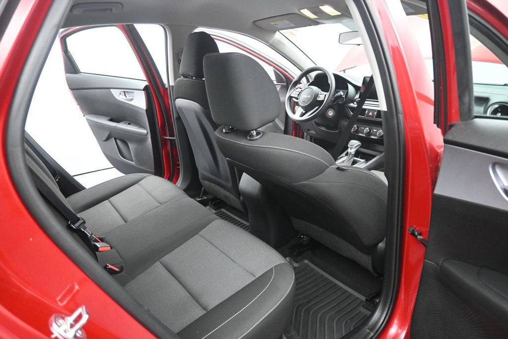 Certified 2023 Kia Forte LXS FWD image 17