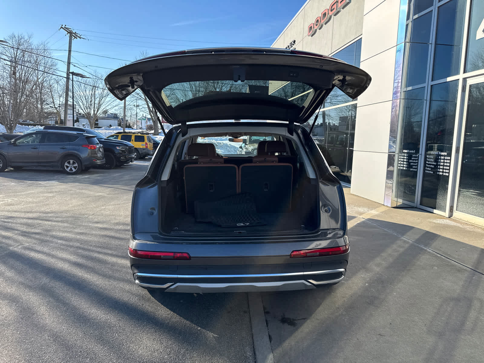 Used 2022 Audi Q7 Premium Plus image 41