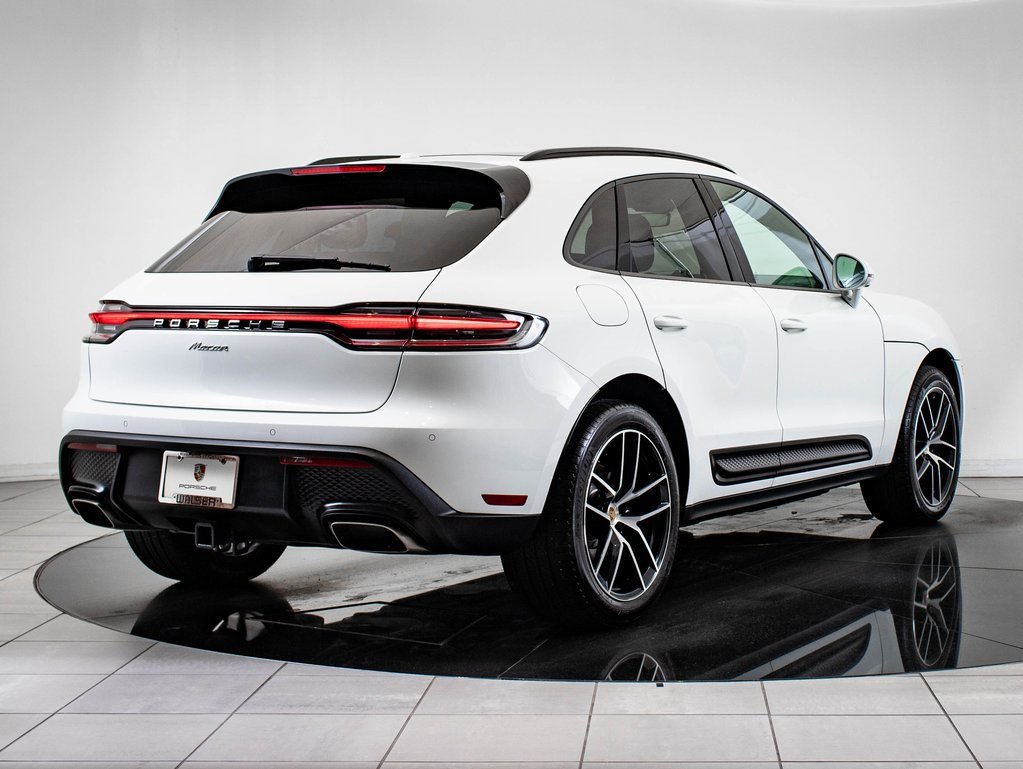 Certified 2024 Porsche Macan image 8