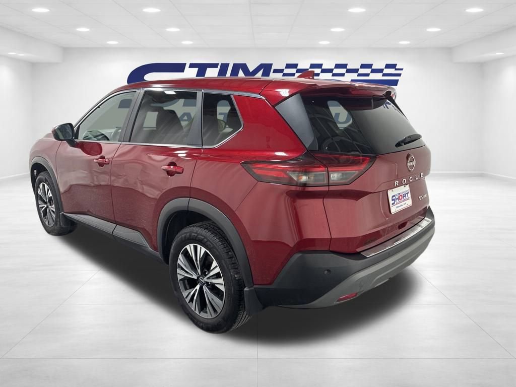 Used 2023 Nissan Rogue SV image 6