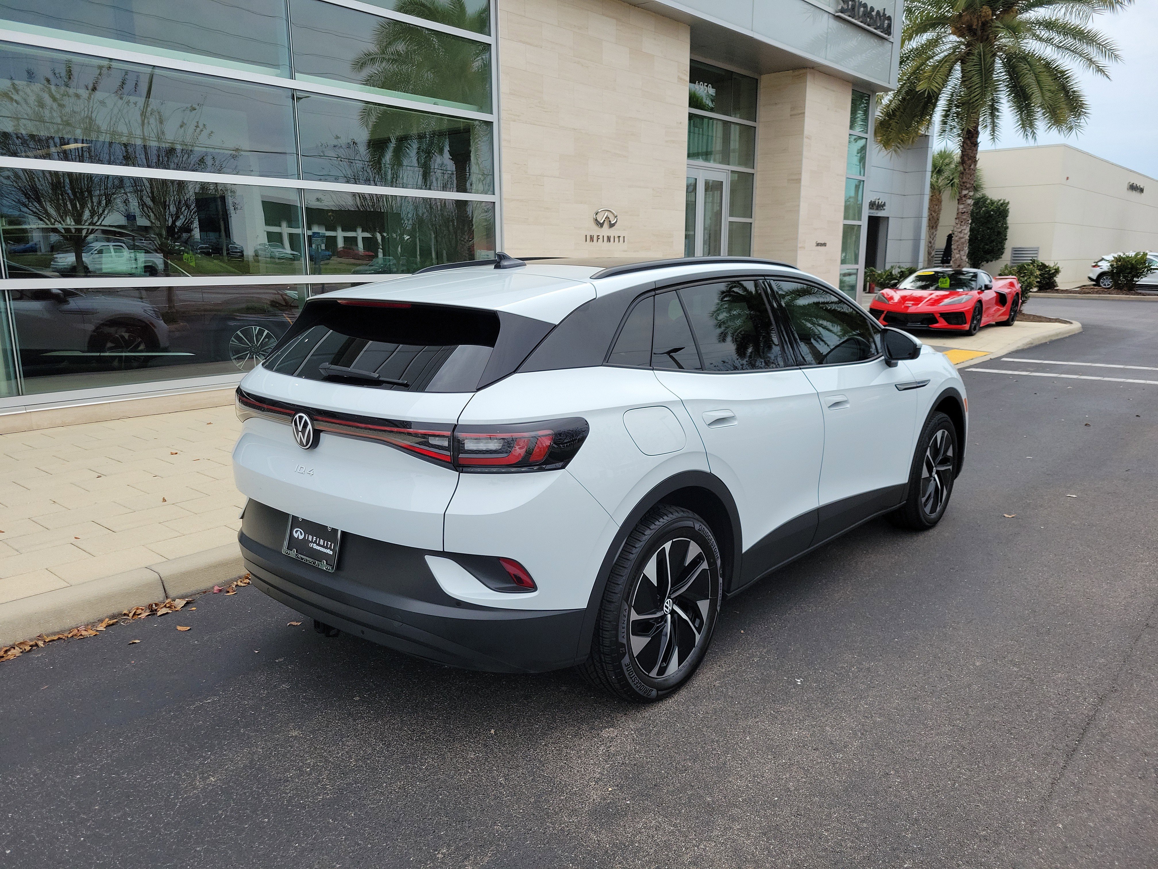 Used 2022 Volkswagen ID.4 Pro S image 4