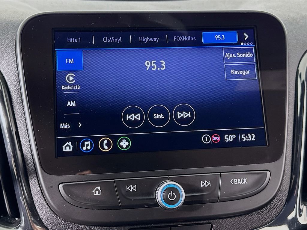 Used 2024 Chevrolet Equinox RS w/ RS Leather Package image 28