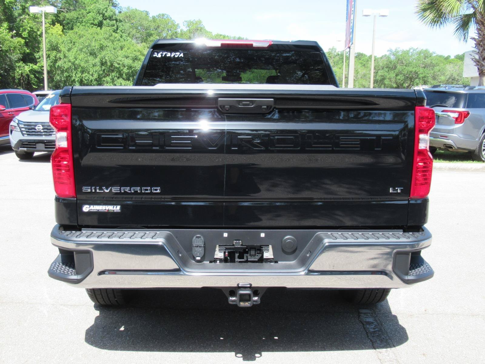 Used 2026 Chevrolet Silverado 1500 LT AWD/4WD image 6
