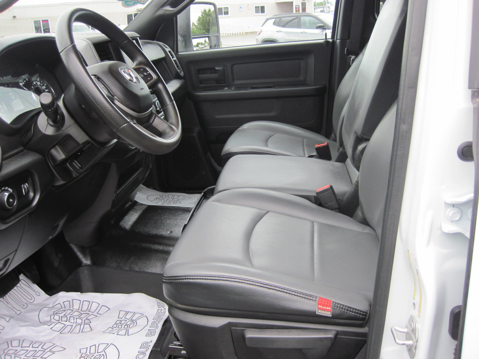 Used 2024 RAM 2500 Tradesman AWD/4WD image 22