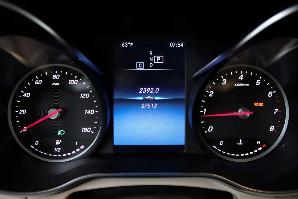 Used 2022 Mercedes-Benz GLC 300 image 34