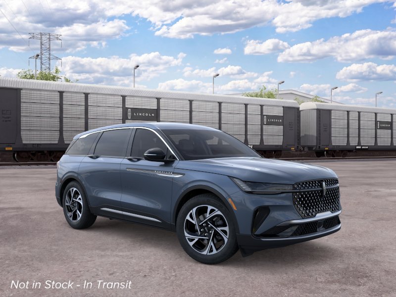 New 2026 Lincoln Nautilus Premier AWD/4WD image 7
