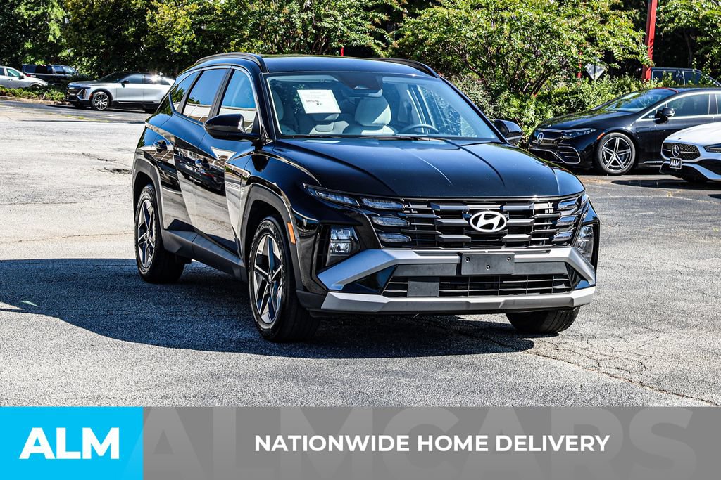 Used 2025 Hyundai Tucson SEL FWD image 4