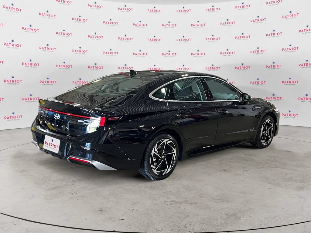 Certified 2025 Hyundai Sonata SEL FWD image 3