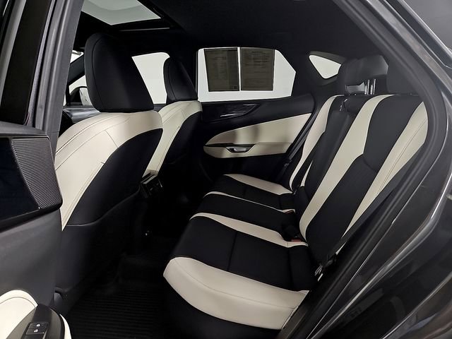 Used 2024 Lexus NX 350h AWD image 11