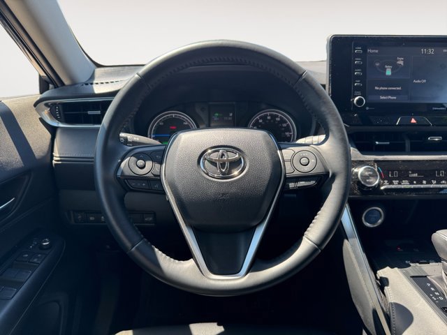 Used 2022 Toyota Venza LE AWD/4WD image 13