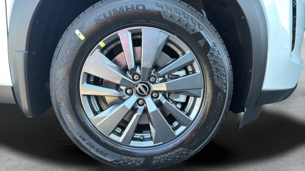 New 2026 Nissan Pathfinder SV AWD/4WD image 12