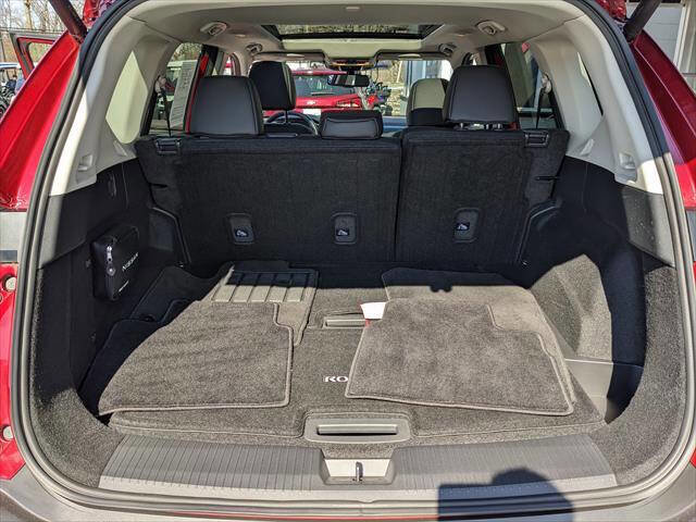 Used 2023 Nissan Rogue SL w/ SL Premium Package image 14