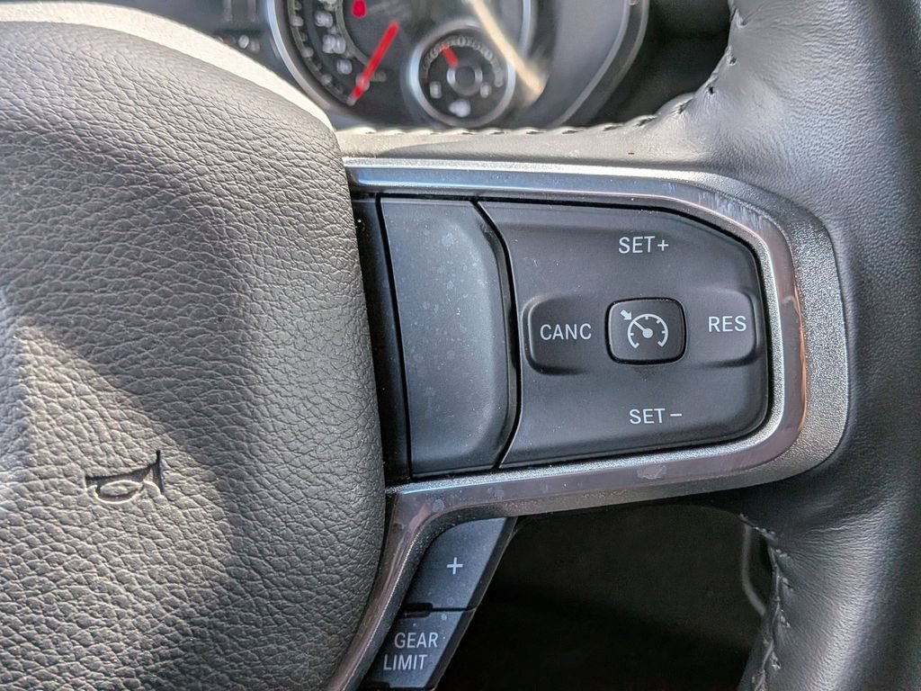 Used 2023 RAM 1500 Laramie AWD/4WD image 14