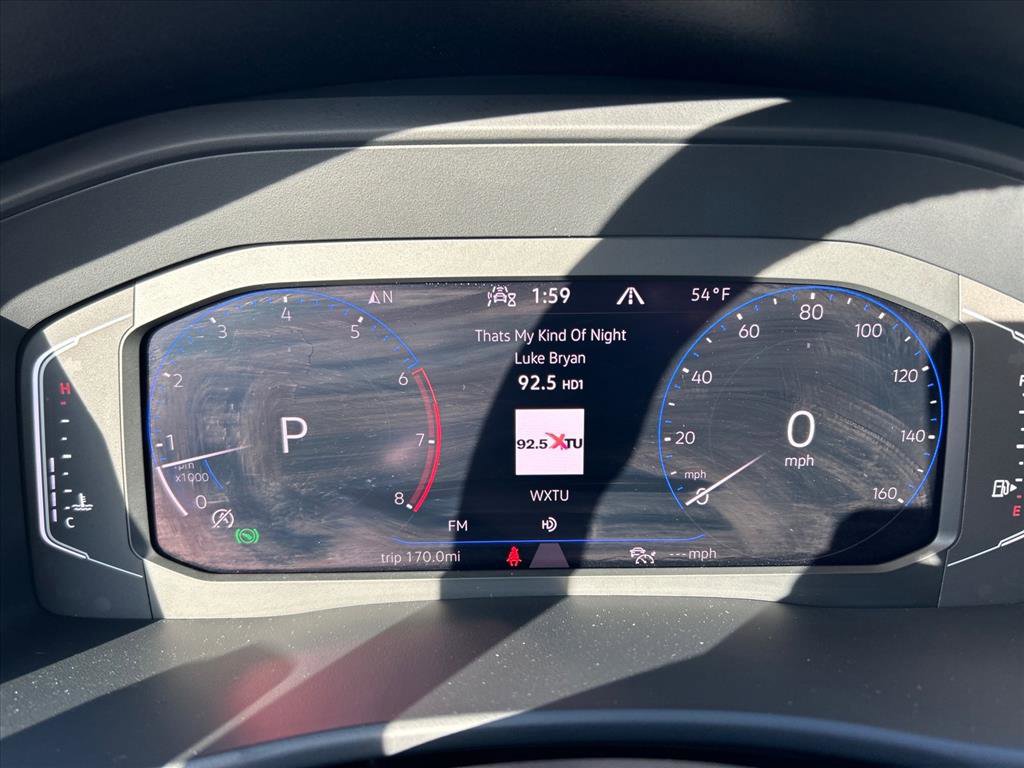 Used 2021 Volkswagen Atlas Cross Sport SEL Premium image 28