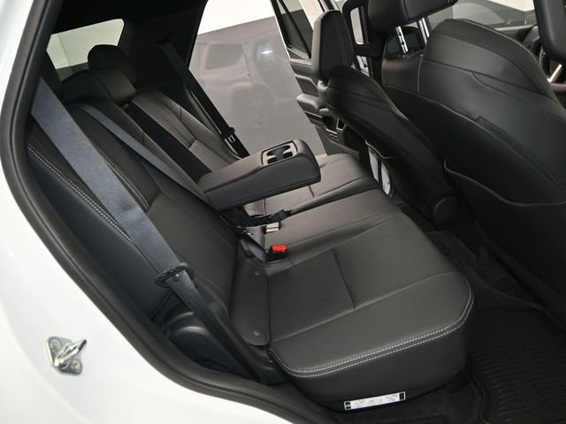 Used 2025 Toyota 4Runner Limited image 15