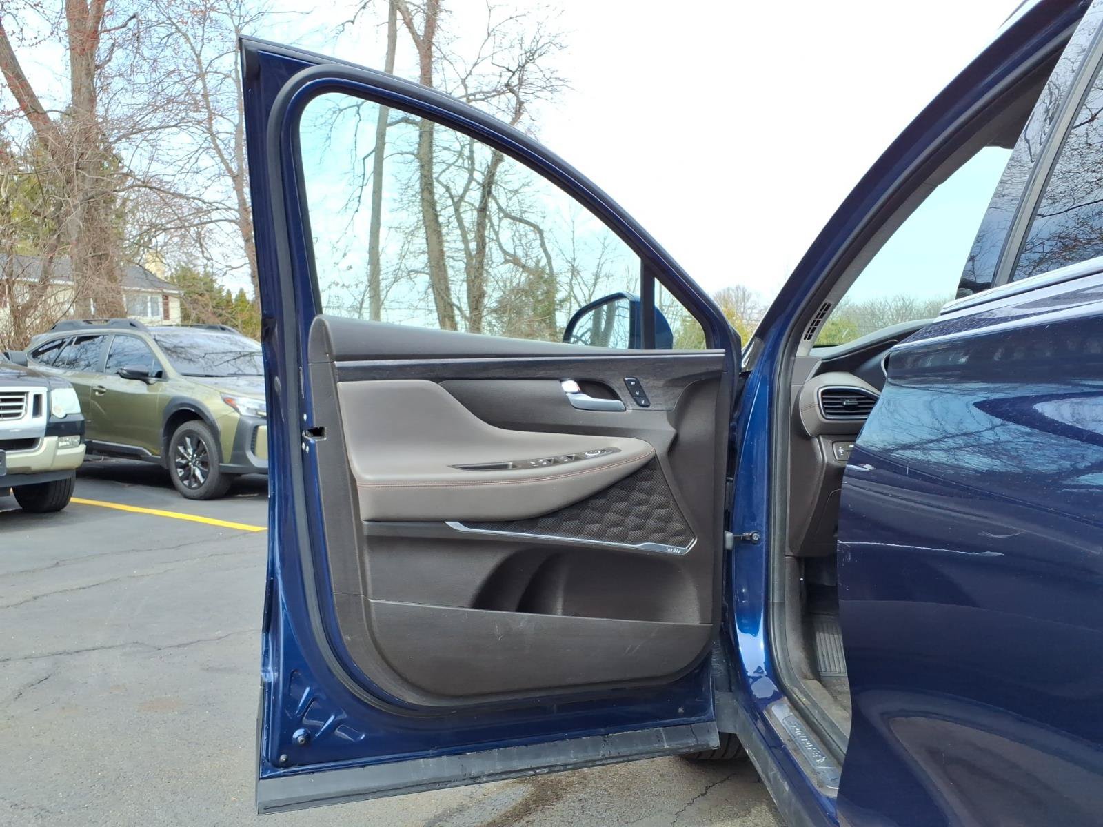 Used 2019 Hyundai Santa Fe AWD image 26