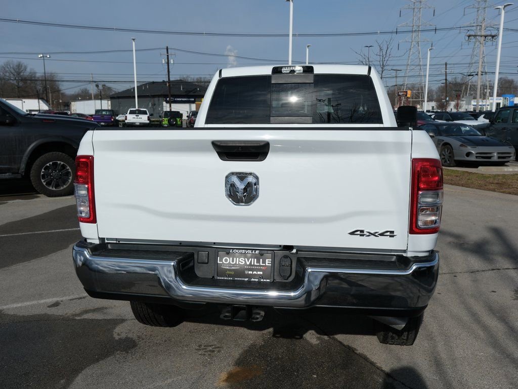Used 2024 RAM 3500 Tradesman w/ Chrome Appearance Group AWD/4WD image 8