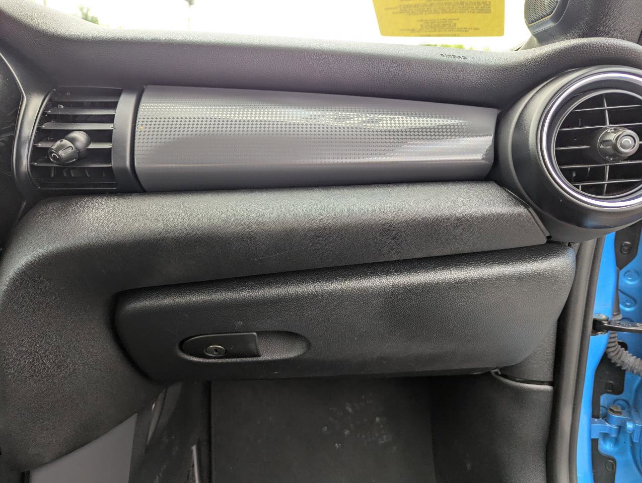 Used 2018 MINI Cooper Convertible FWD image 34
