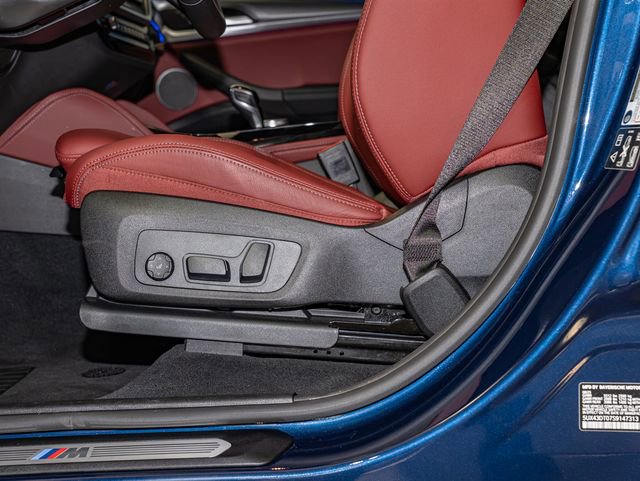 Certified 2025 BMW X4 M40i AWD/4WD image 15