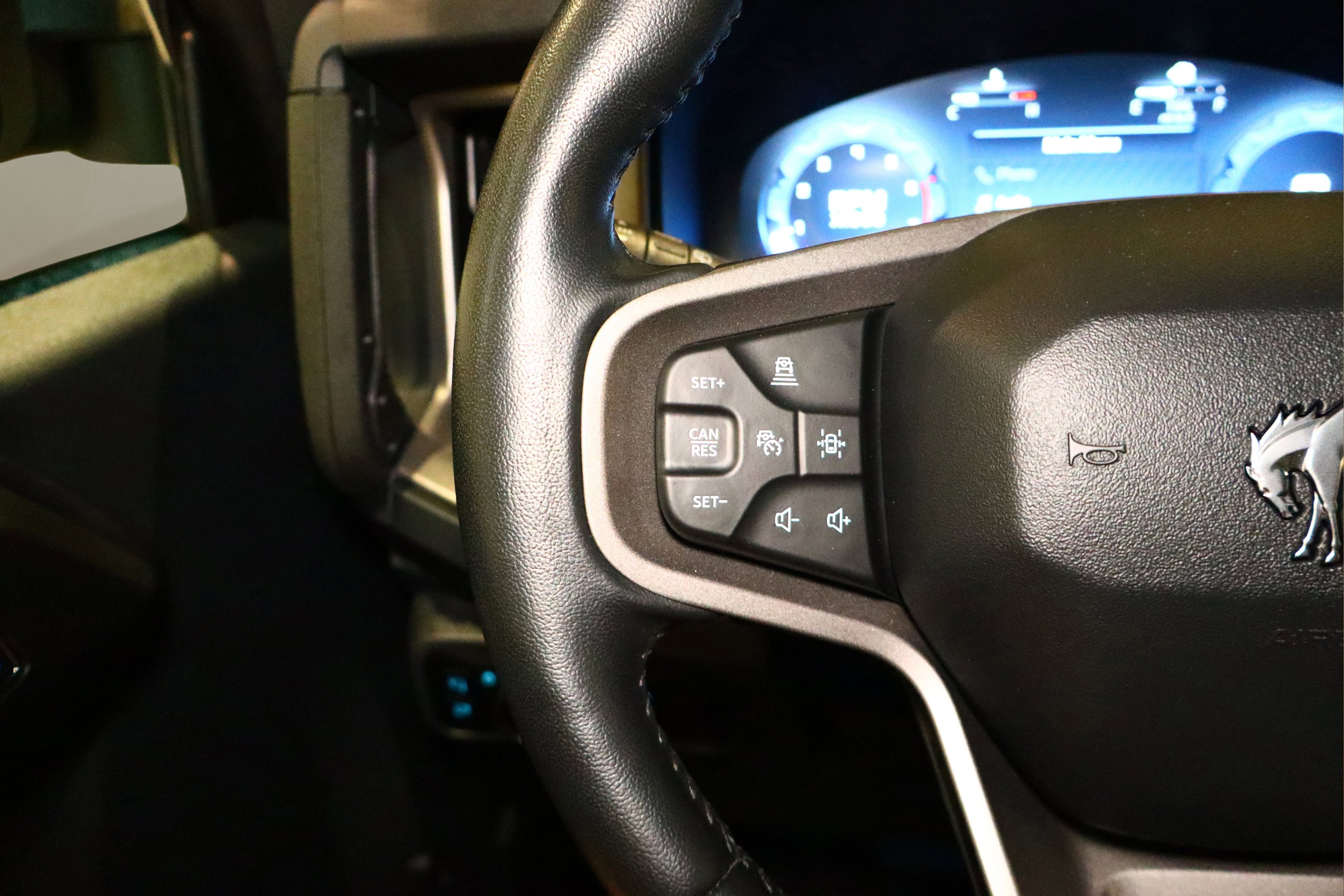 Used 2025 Ford Bronco Outer Banks w/ Sasquatch Package image 12