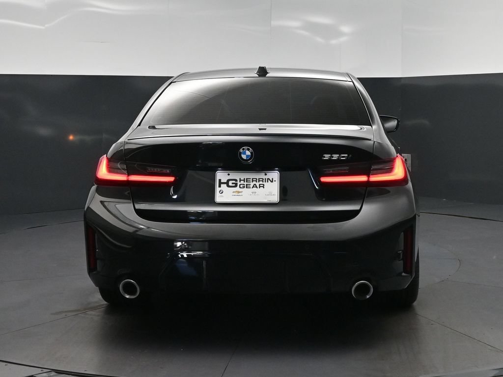 Used 2024 BMW 330i Sedan w/ M Sport Package RWD image 6