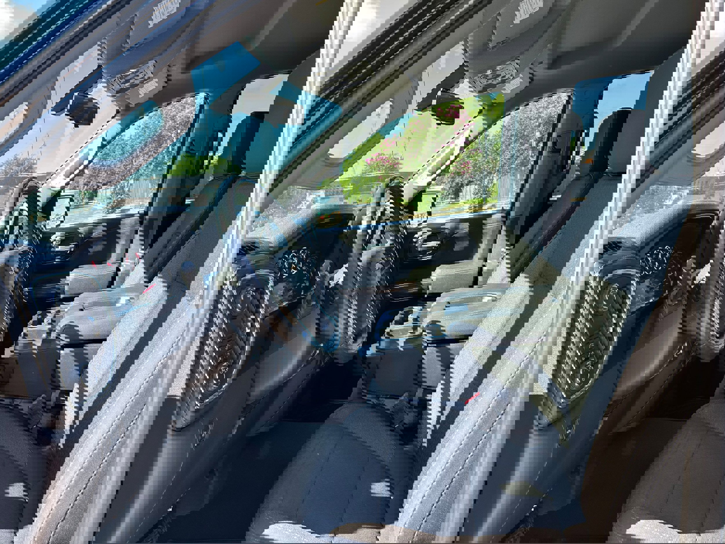 Used 2021 Chevrolet Silverado 1500 LT w/ Texas Edition Plus image 7