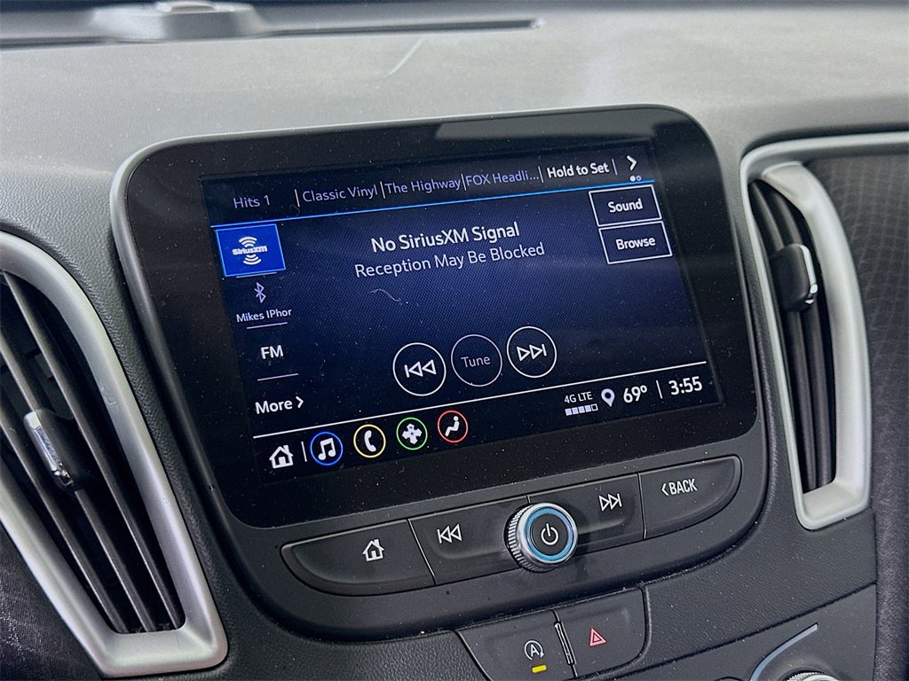 Used 2024 Chevrolet Malibu LT image 29