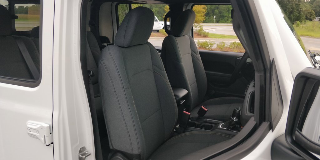 New 2025 Jeep Gladiator Sport image 40