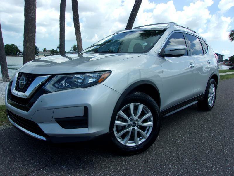 Used 2019 Nissan Rogue S w/ Special Edition Package FWD image 2