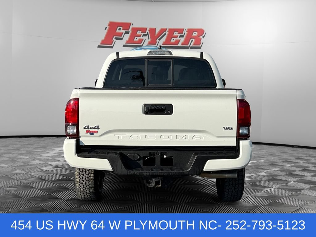 Used 2023 Toyota Tacoma SR AWD/4WD image 4