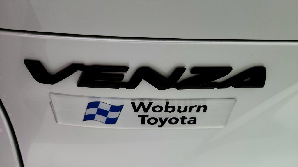 Used 2024 Toyota Venza Nightshade AWD/4WD image 23