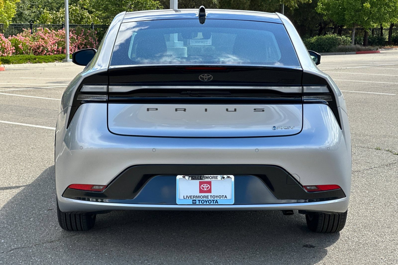 New 2026 Toyota Prius Plug-In Hybrid FWD image 5