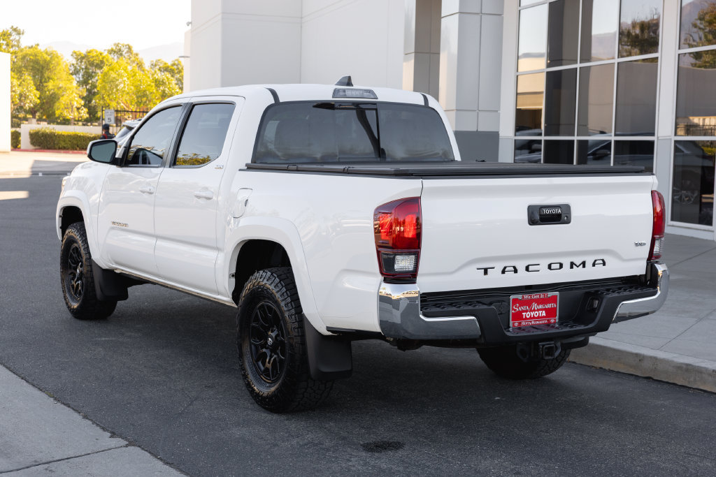 Used 2021 Toyota Tacoma SR5 RWD image 7